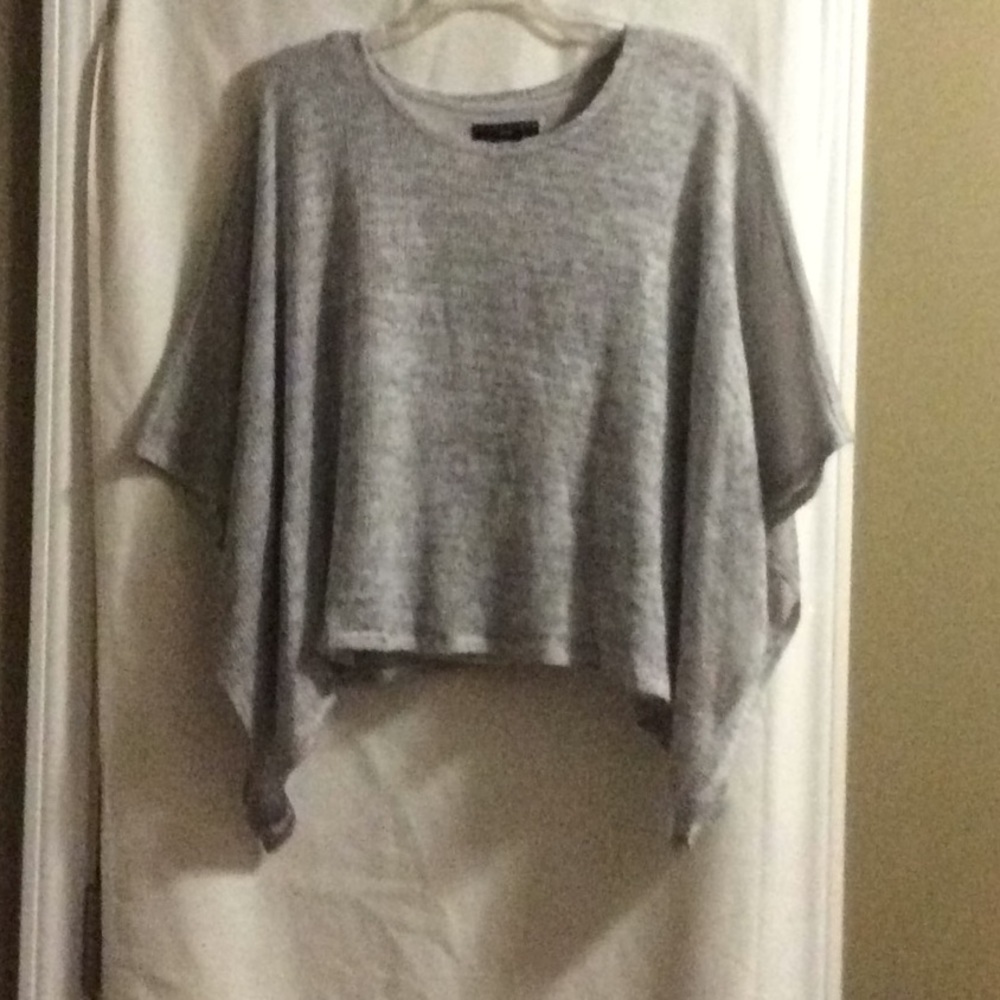 Wide sleeved top